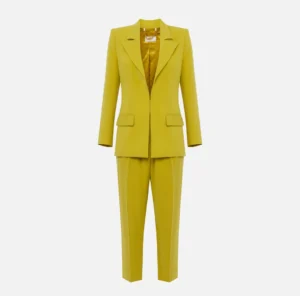 Tailleur in crêpe con decorazione logo